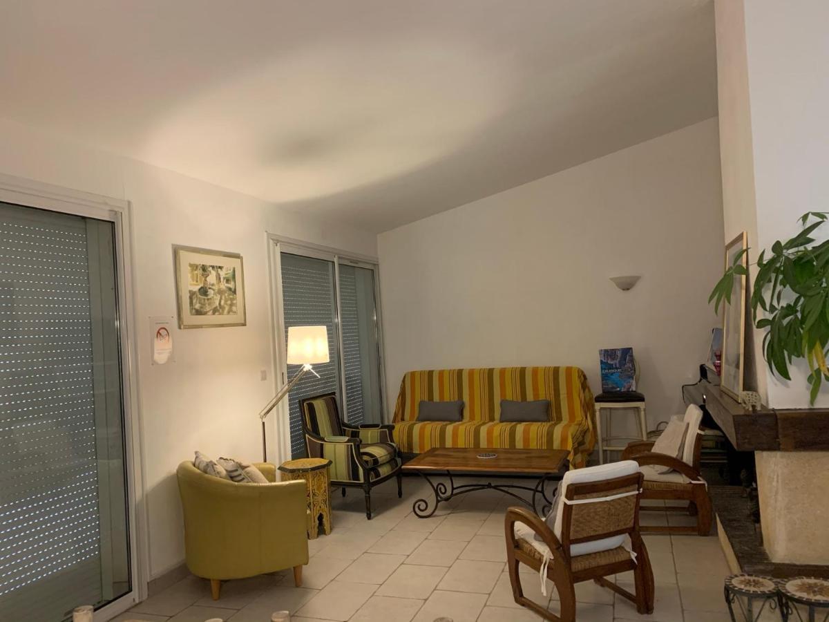 Villa Soledad Cassis Luaran gambar